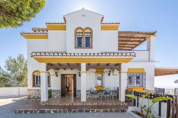 Fantastique villa avec vue sur la mer, à quelques km de la plage in Torrox, Cordillera Penibética