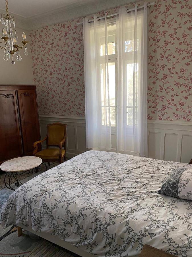 Location de vacances pour 15 personnes, avec vue ainsi que piscine et jardin, animaux acceptés à Boisseron - 4