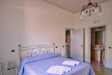Casale per 6 Persone in Trecase, Costa tirrenica Campania, Foto 2