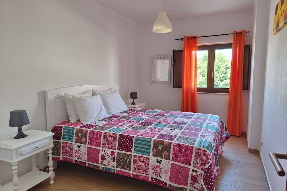 Ganze Wohnung, 2 bedroom vacation apartment in Vila Nova de Milfontes, Costa Alentejana