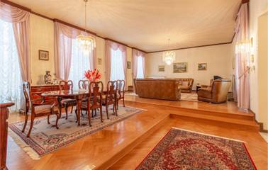 Vakantiehuis voor 12 Personen in Hrpelje - Kozina, Slovenië, Afbeelding 2