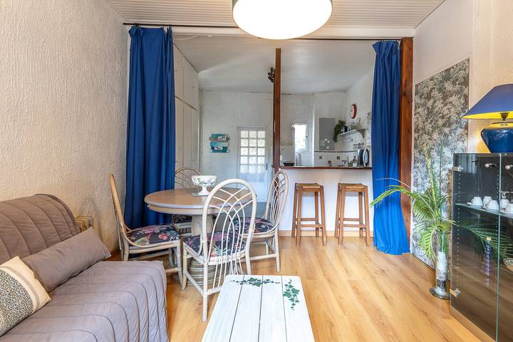 Appartement entier, Appartement 'Pieds Dans L'eau À Plage Des Dames' avec vue sur la mer, terrasse privée et Wi-Fi in Noirmoutier-en-l'Île, Noirmoutier
