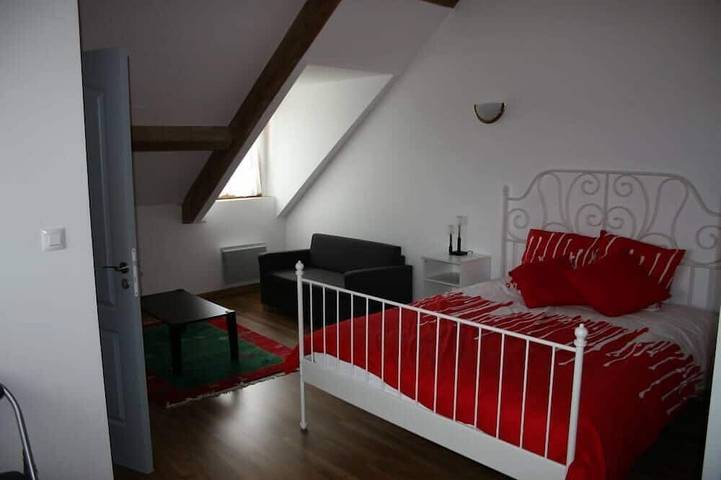 Location de vacances pour 5 personnes, avec balcon et jardin à Saint-Émiland - 4