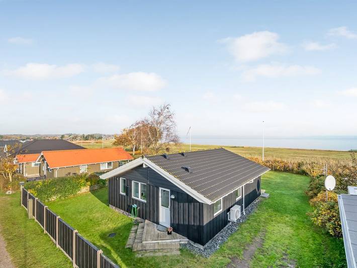Ferieudlejning for 6 personer, med Terrasse i Fredericia