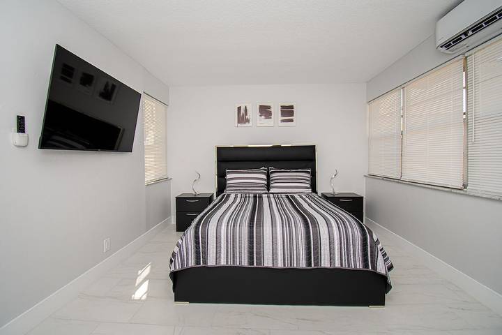 Vacation rental for 5 people, with yard and terrace in Boca Raton