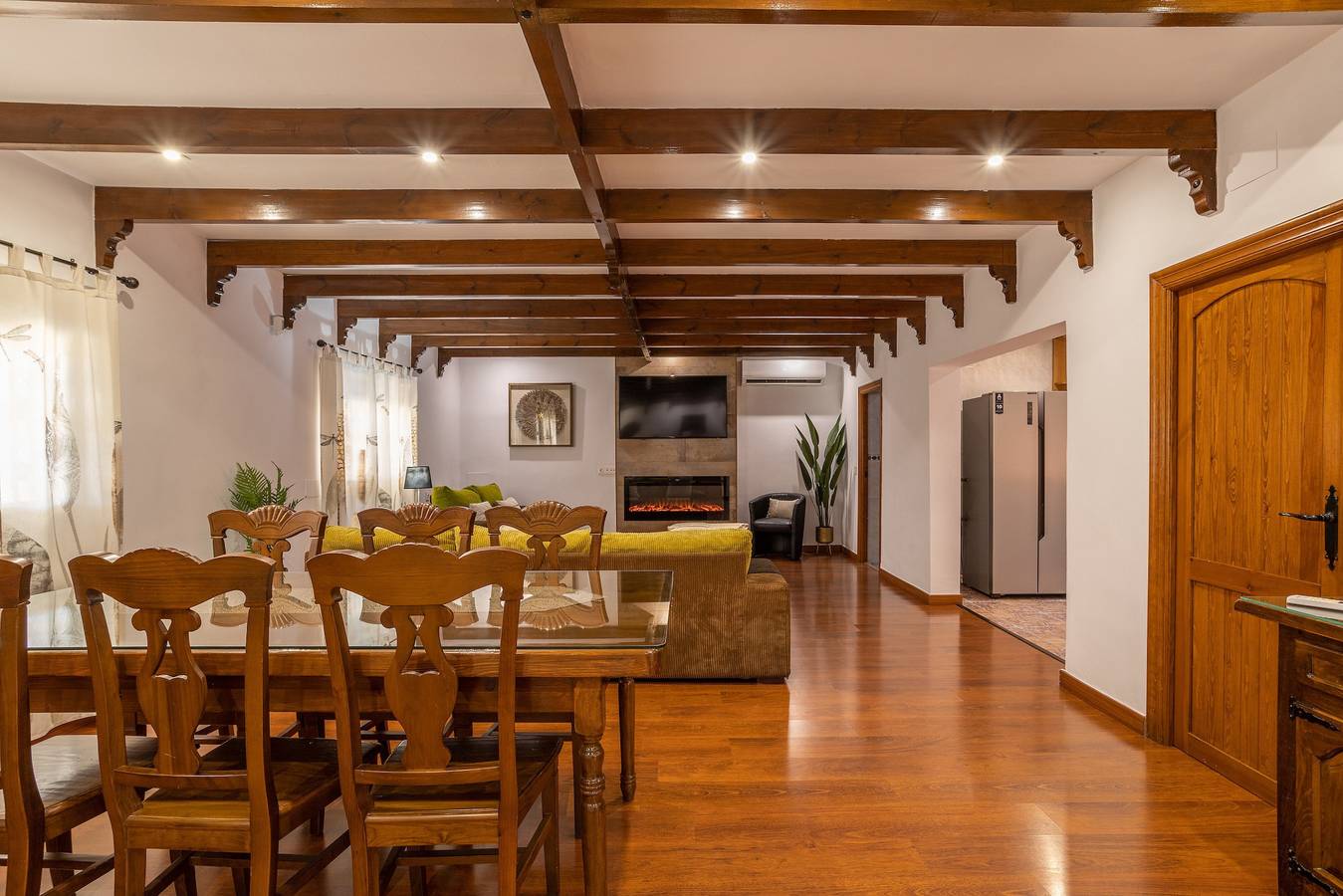 Villa 'Torres Motril' con vistas al mar, Wi-Fi y aire acondicionado in Motril, Costa Tropical