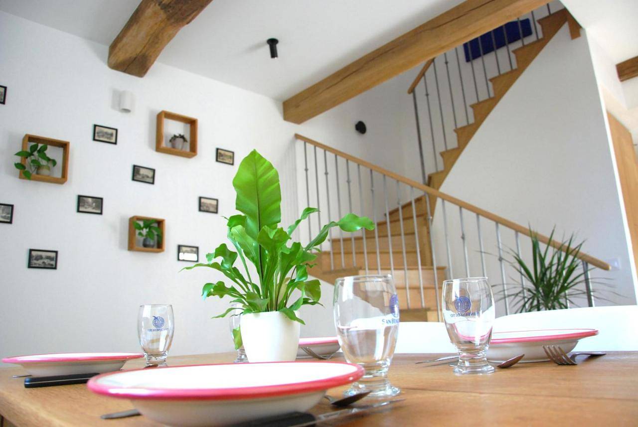 Charmante maison 2 chambres et parking privé in Fleurey-sur-Ouche, Région de Dijon