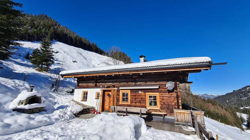Ferienhaus für 8 Personen, mit Terrasse und Garten