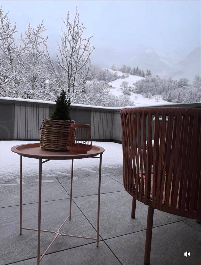 Ferienwohnung für 2 Personen, mit Balkon und Terrasse sowie Ausblick in Grins - 4