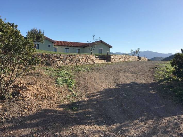 Gîte pour 2 personnes, avec jardin ainsi que terrasse et vue, animaux acceptés dans Portixeddu - 3