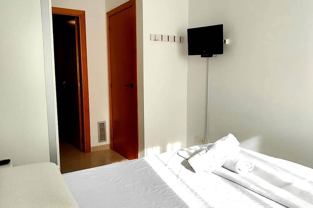 Apartamento entero, Piso nuevo y céntrico con piscina en Sant Carles de la Rápita in Tierras del Ebro, Costa Dorada