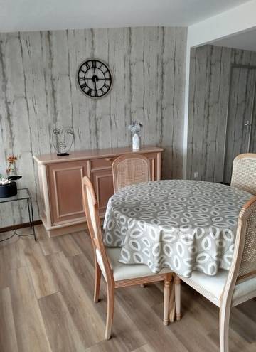 Maison de campagne pour 4 personnes, avec jardin et terrasse, animaux acceptés à Verton