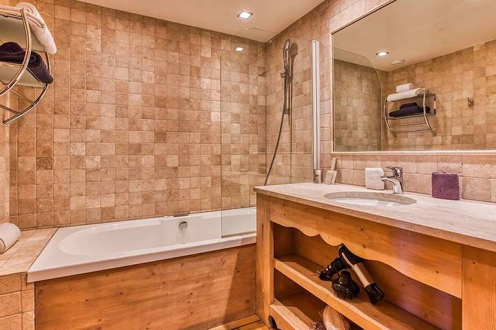 Entire apartment, Charming apartment in Courchevel center - 6 guests in Courchevel 1850, Saint-Bon-Tarentaise