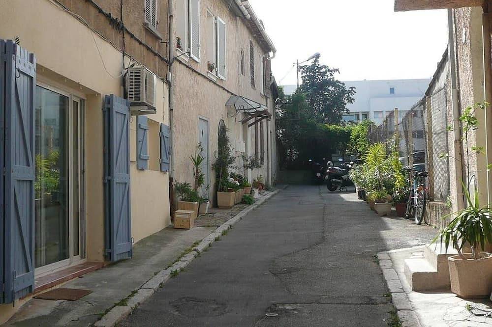 Appartement entier, Grand studio sur le port de La Ciotat in La Ciotat, Région de Marseille