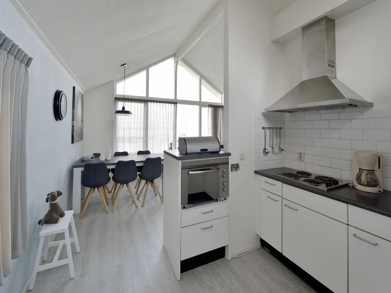 Detached holiday home with combi-microwave at the Schildmeer in Slochteren, Groningen und Umgebung