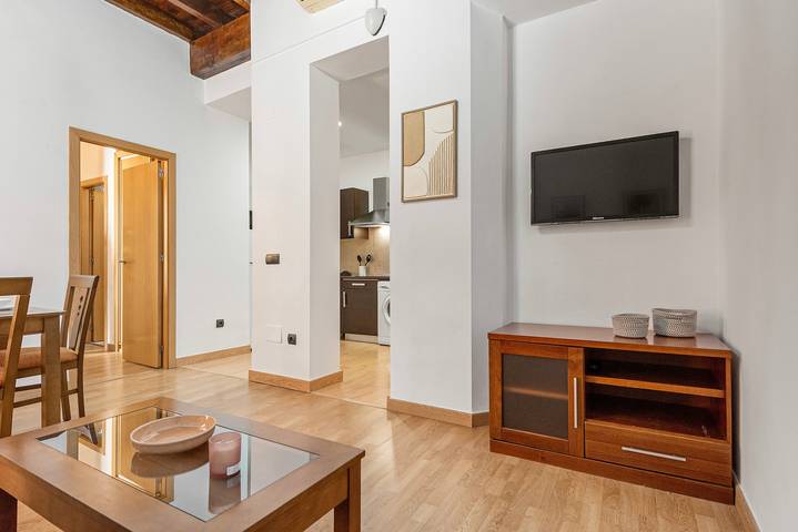 Apartamento entero, Apartamento 'Pérez' con balcón, Wi-Fi y aire acondicionado in Malaga Centro Historico, Málaga
