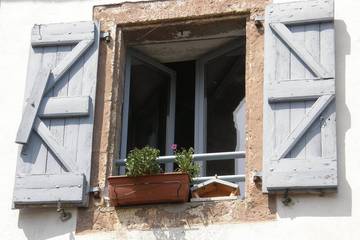 Gîte pour 5 personnes, avec jardin, animaux acceptés à Les Cabannes (Tarn)