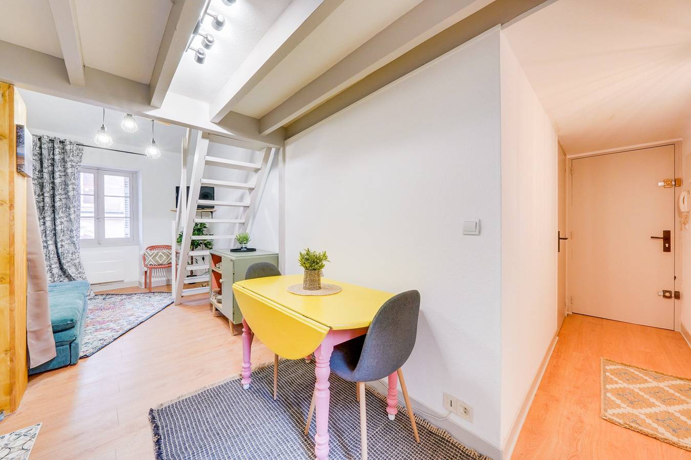 Ganze Wohnung, L'Ô en Couleur - Au coeur de Bordeaux in Bordeaux, Bordeaux und Umgebung