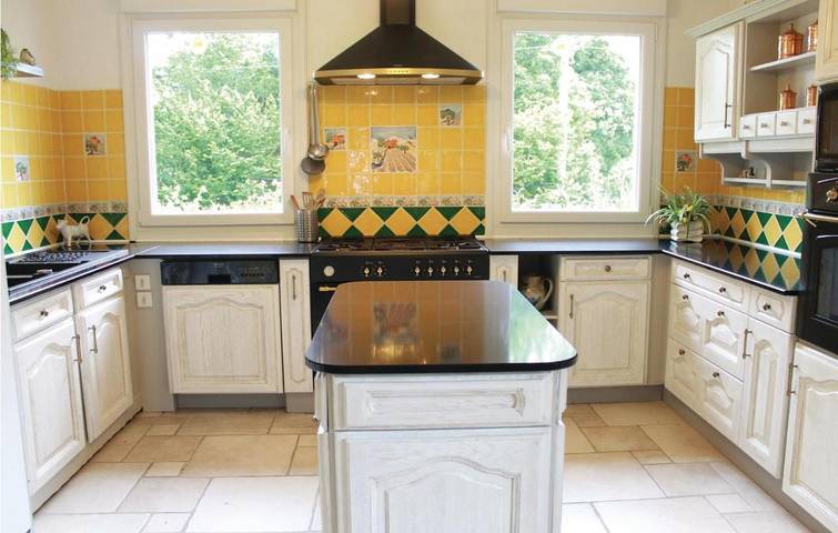 Location de vacances pour 8 personnes, avec jardin et piscine à Saint-Tugdual - 4