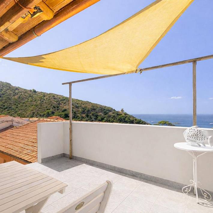 Casa vacanza per 8 persone, con terrazza e panorama, con animali domestici - 1