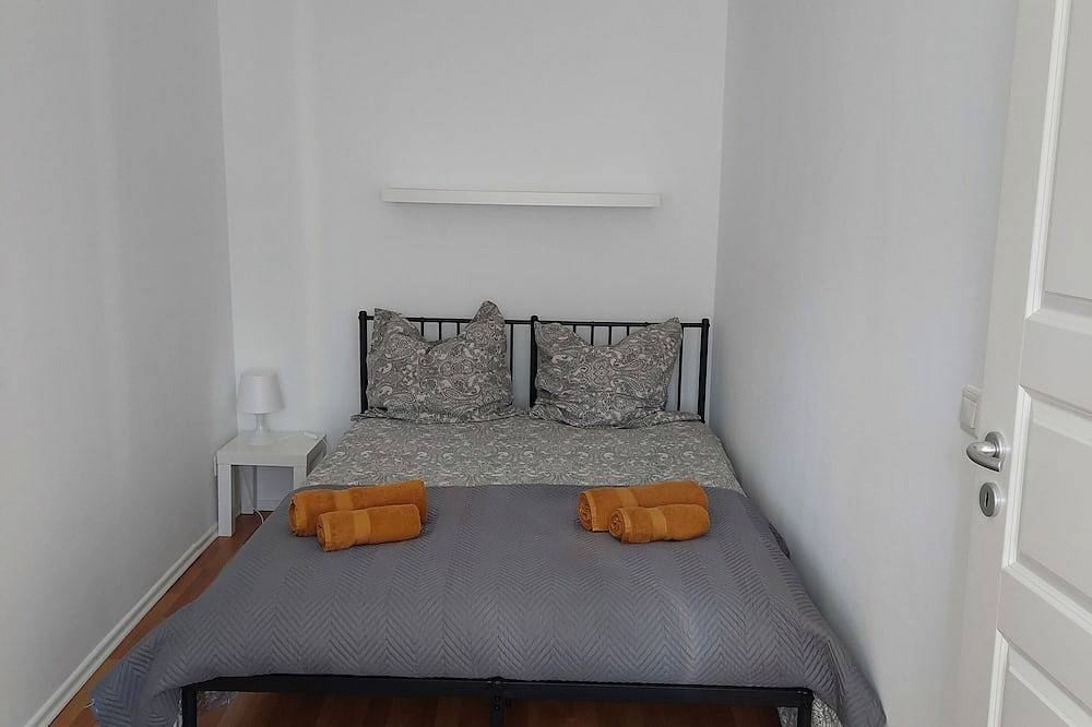 Ganze Wohnung, Gemütliche 3 Raum Wohnung mit Terrasse in Gransee, Ruppiner Seenland