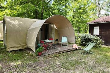Camping pour 4 Personnes dans Bretagne-d'Armagnac, Gers, Photo 4