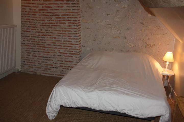 Location de vacances pour 9 personnes, avec piscine et jardin à Saint-Claude-de-Diray - 4