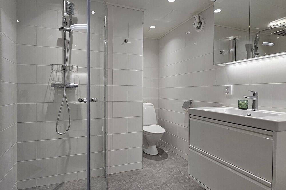 Ganze Wohnung, Neu renovierte Wohnung in Skärhamn mit fußläufiger Entfernung zum Strand | Se09138 in Toftenäs, Norra Västkusten