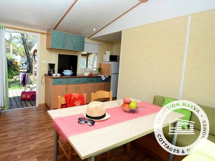 Montana Parc - Oasis Village - Coeur de l'estérel  - Mobilhome 6 personnes - 3 Pièces 4/6 Personnes Climatisé + TV in Puget-sur-Argens, Côte méditerranéenne (France)