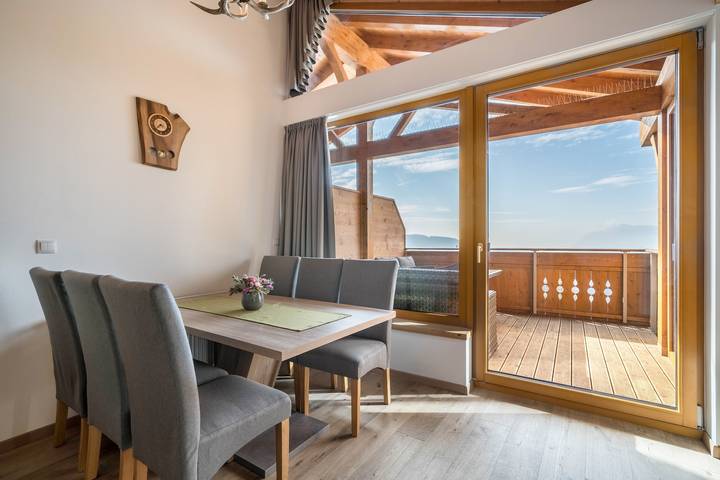 Casa rural para 6 personas, con balcón y sauna en Verano