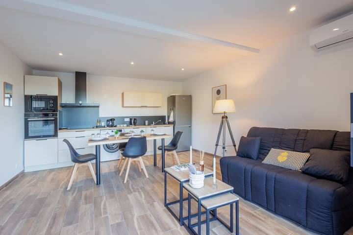 Gîte pour 4 personnes, avec terrasse à Oletta