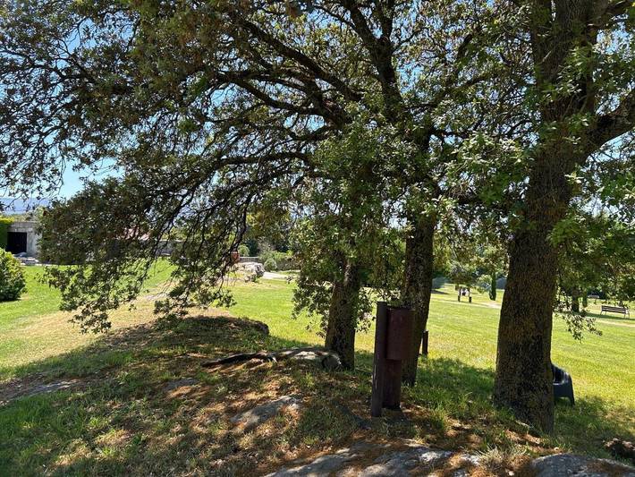 Casa de vacaciones para 5 personas, con jardín además de piscina y vistas en Las Merindades - 4