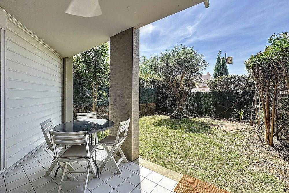 Entire apartment, The Patio of Santa Monica in Pérols, Côte d'Améthyste