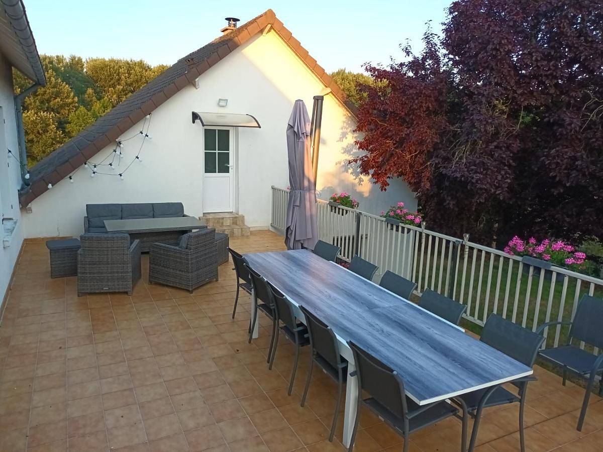 Six-Bedroom House in Faverolles-sur-Cher, Région de Blois