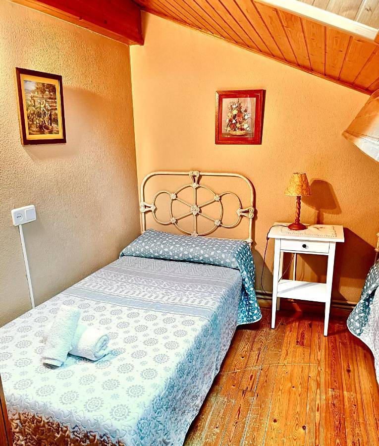 Five-Bedroom House in Poo de Cabrales, Cabrales