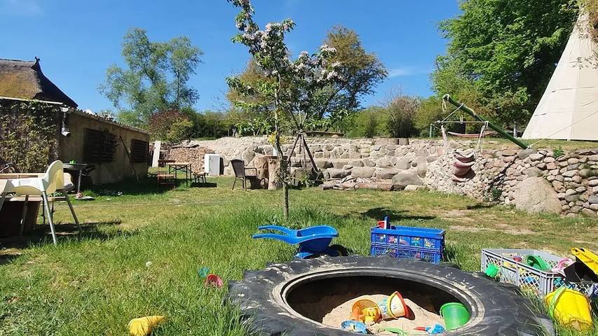 Ferienhaus für 4 Personen, mit Garten in Zirkow - 4