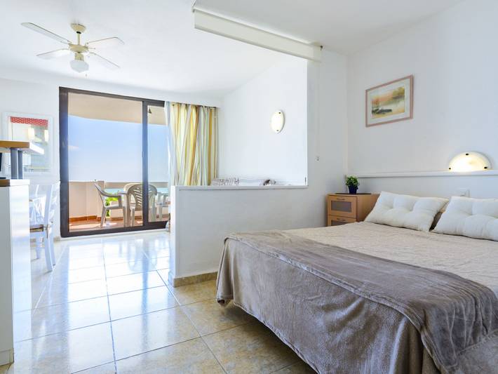 Ferienwohnung für 3 Personen, mit Terrasse und Garten sowie Kinderpool an der Costa del Azahar - 4