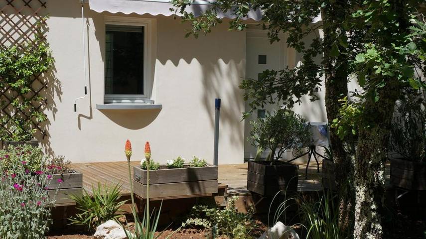 Location de vacances pour 2 personnes, avec jardin à Labastide-de-Virac - 3