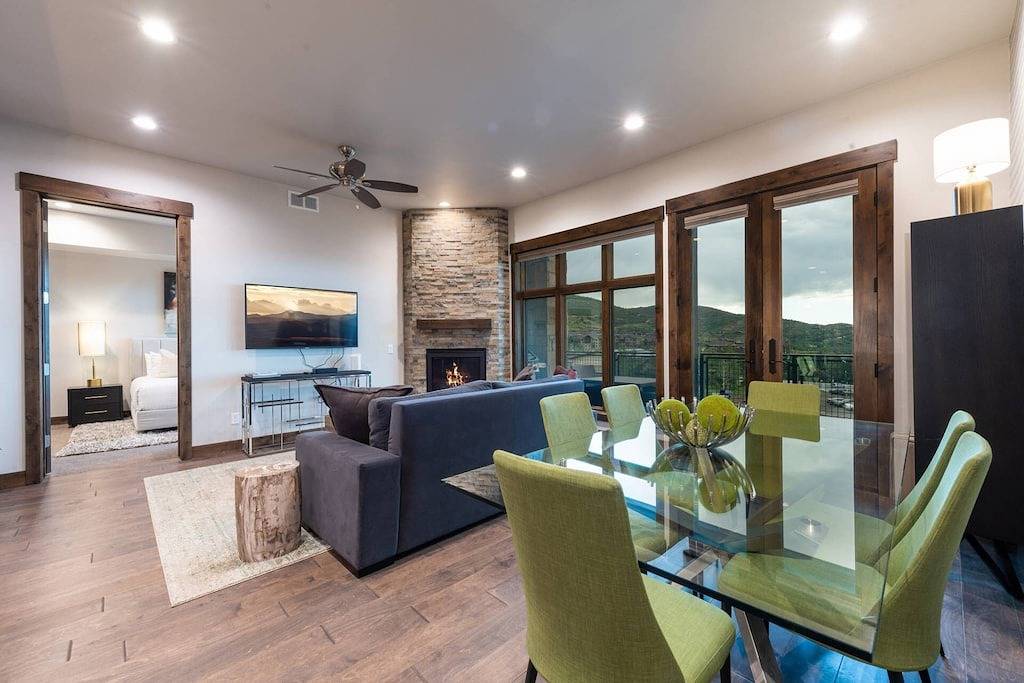 Ganze Wohnung, Canyons Resort Pet Friendly Ski Condo – Free On Call Ski Shuttle, Hot Tub, Pool + Free Ski Rental in Uinta Wasatch Cache National Forest