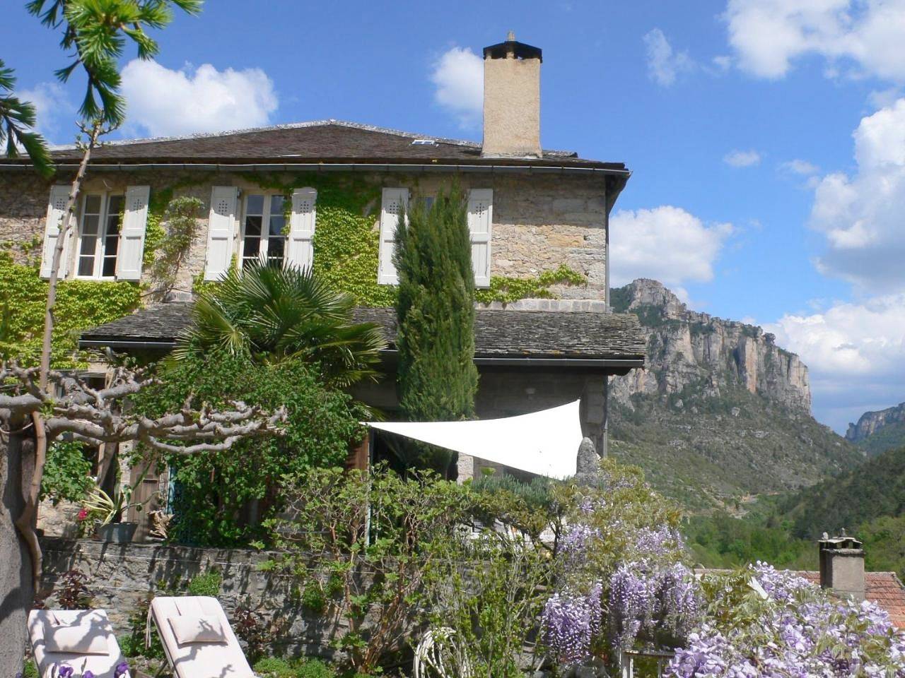 Ermitage de Peyreleau in Peyreleau, Parc naturel régional des Grands Causses