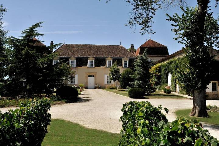 Location de vacances pour 10 personnes, avec jardin et vue à Belvès-de-Castillon