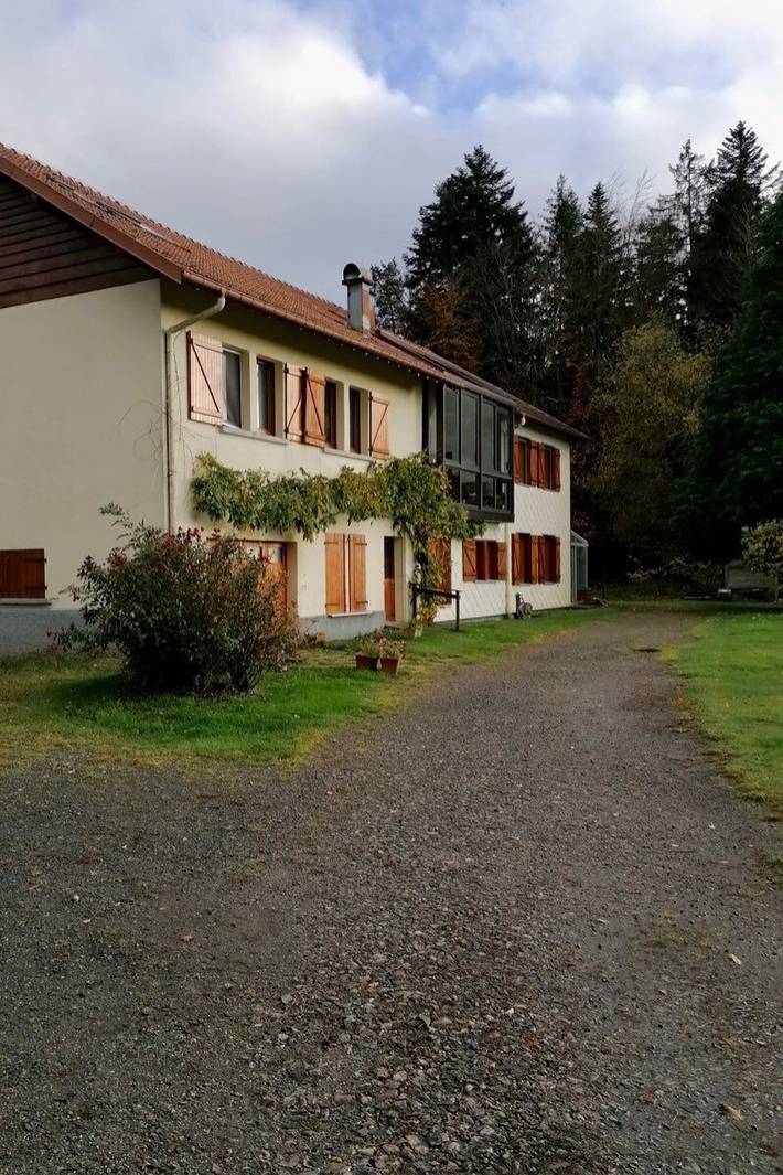Gîte pour 10 personnes, avec terrasse et jardin à Lusse - 4