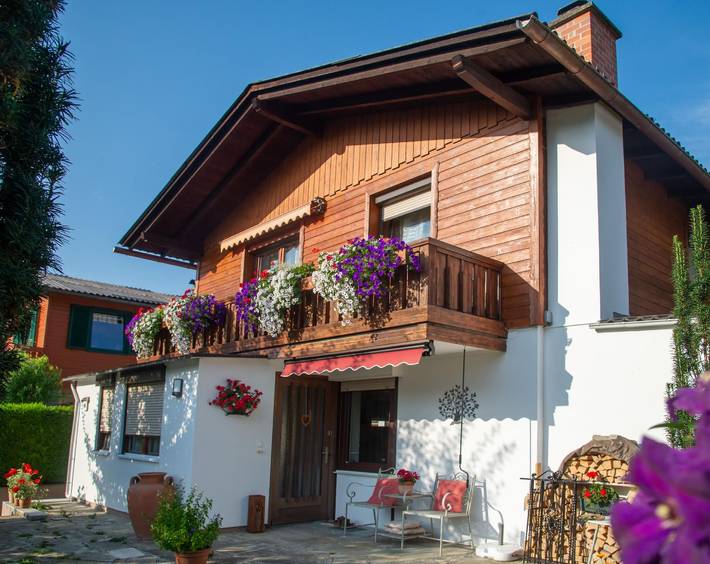 Ferienwohnung für 4 Personen, mit Balkon und Garten - 1