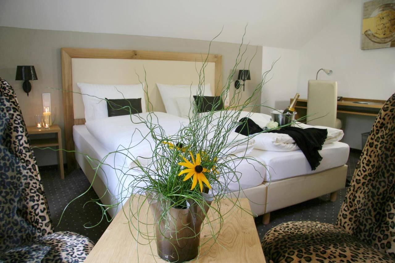 Gästehaus an der Sempt Ferienwohnungen & Apartements in Erding, Oberbayern