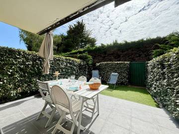 Gîte pour 4 personnes, avec jardin dans Plage de Beaumer
