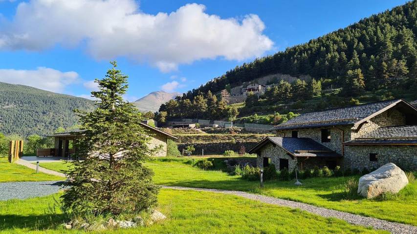 Hôtel pour 2 personnes, avec jardin et sauna dans Encamp