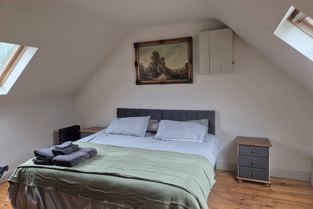 Delightful 4 bed Georgian Cottage Ardboula, Tulla in County Clare