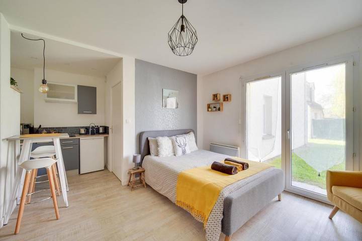 Gîte pour 2 personnes, avec jardin et terrasse à Bruz - 3