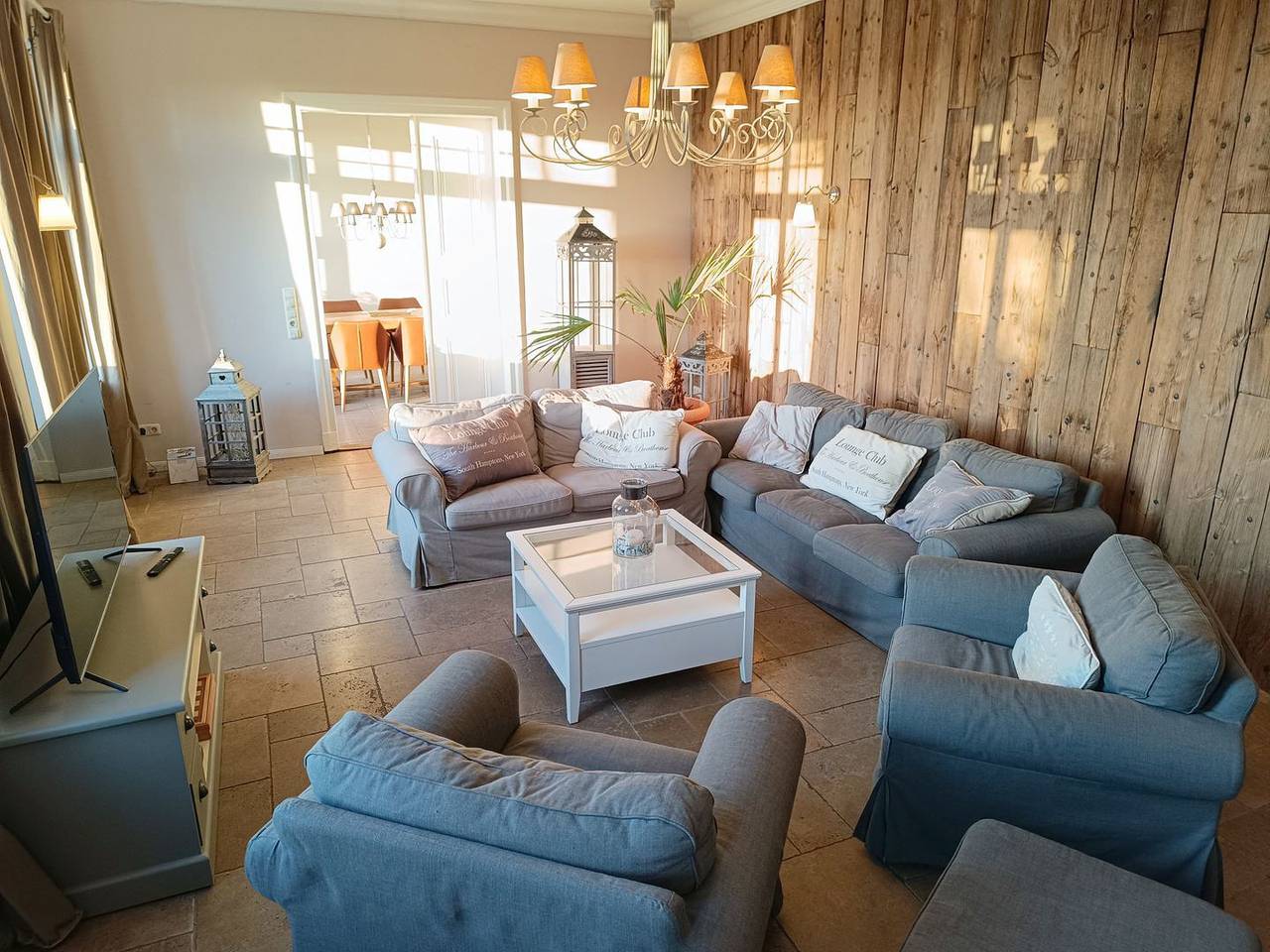 Ganze Wohnung, Bauernhaus auf Fehmarn: Premium-Komfort für 10 mit Garten & Kaminofen in Ostfehmarn, Fehmarn