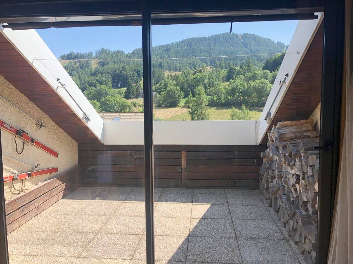 Appartement entier, Duplex 6 à 8 couchages calme avec solarium plein Sud in Ancelle, Parc national des Écrins